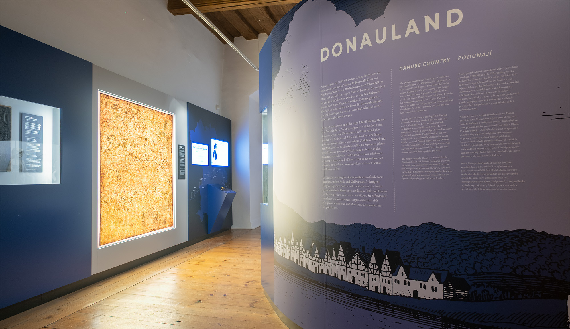 Eingangsbereich des Parcours »Donauland«